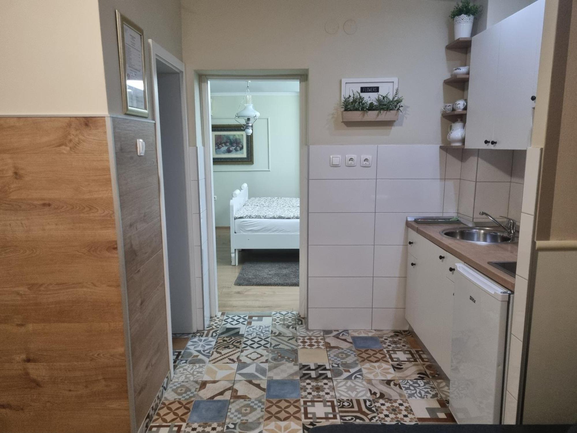 Villa Lucia - Apartments&Rooms Slavonski Brod Extérieur photo