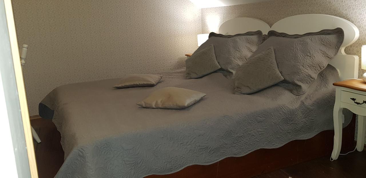 Villa Lucia - Apartments&Rooms Slavonski Brod Extérieur photo